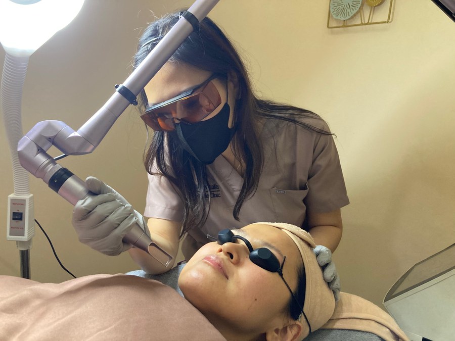Treatment Acne Laser - Lemortelle skincare